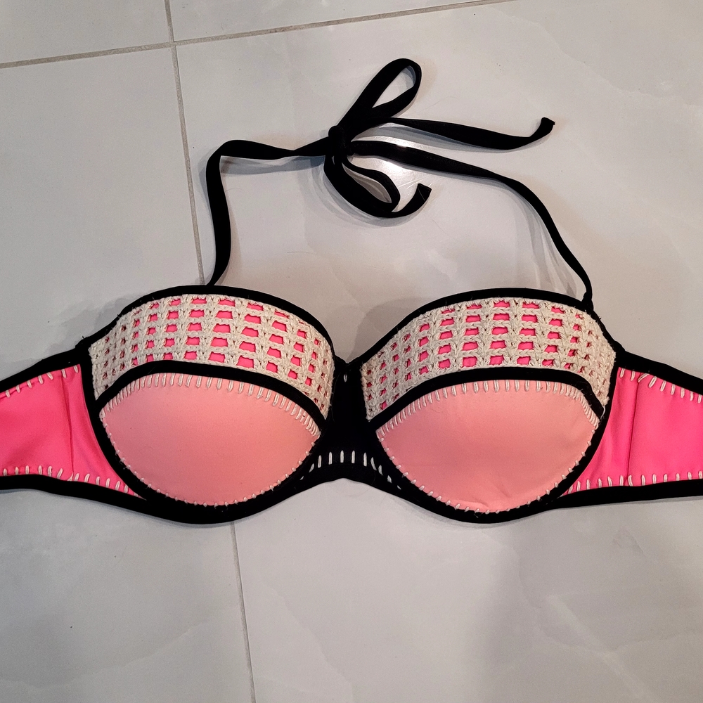 Victoria's Secret Pink and Black Crochet Trim Bikini Top